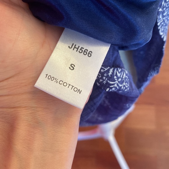 ❌SOLD❌ THML Embroidered dress small - Picture 5 of 6